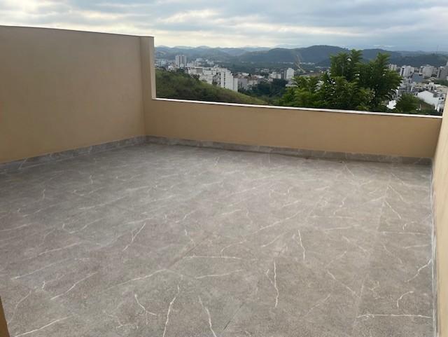 Casa à venda com 5 quartos, 220m² - Foto 18