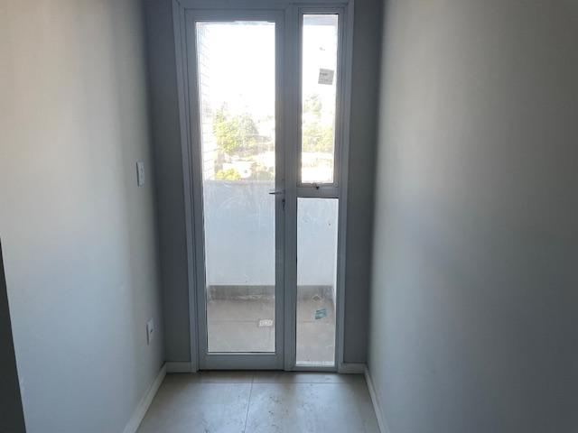 Apartamento à venda com 2 quartos, 80m² - Foto 9