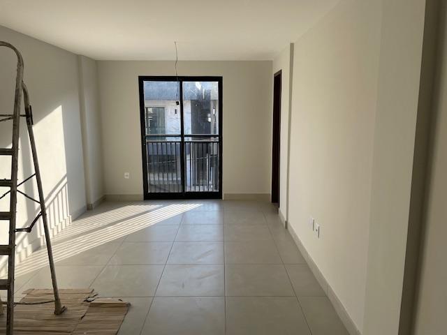 Apartamento à venda com 3 quartos, 122m² - Foto 10