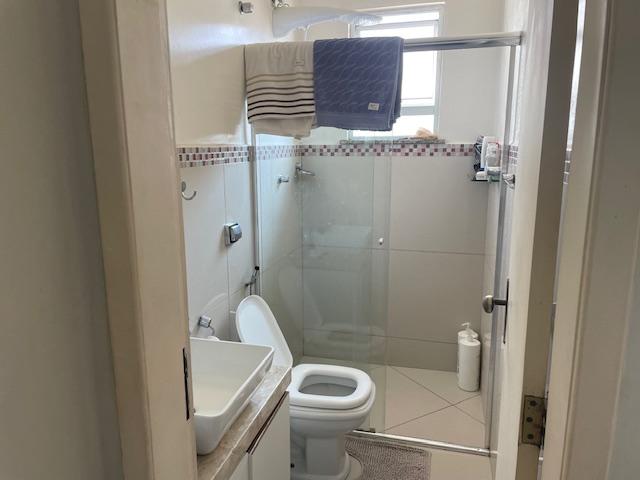 Casa à venda com 4 quartos, 200m² - Foto 17