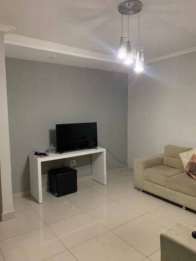 Casa à venda com 4 quartos, 300m² - Foto 4