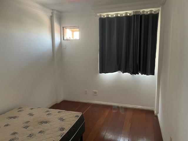 Apartamento à venda com 4 quartos, 210m² - Foto 20