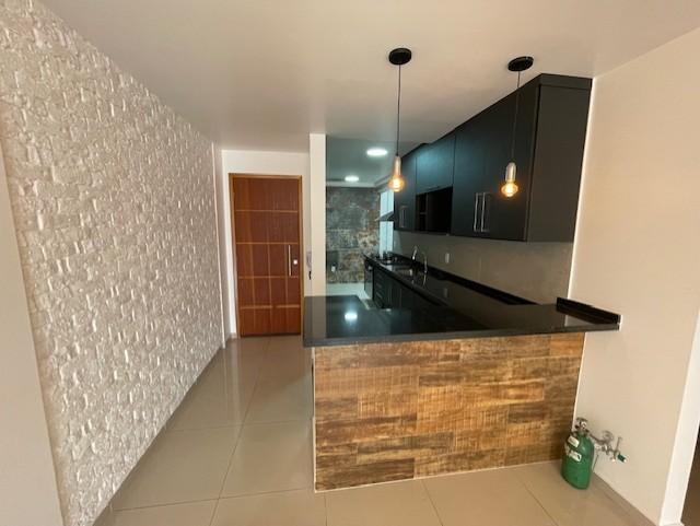 Apartamento à venda com 2 quartos, 100m² - Foto 27