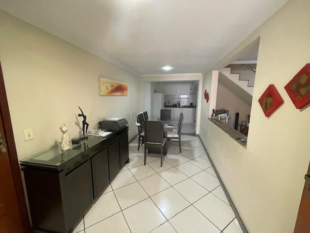 Apartamento à venda com 4 quartos, 213m² - Foto 5