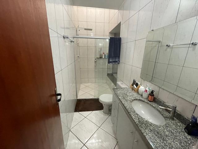 Apartamento à venda com 4 quartos, 213m² - Foto 20