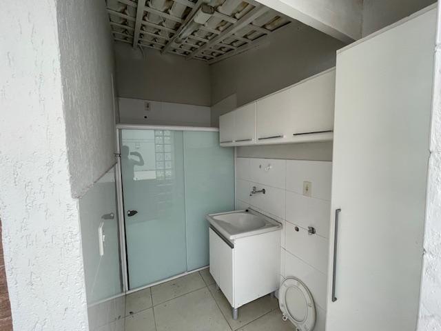 Casa à venda com 3 quartos, 150m² - Foto 7