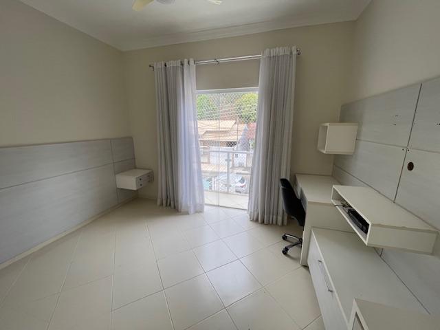 Casa à venda com 3 quartos, 150m² - Foto 12