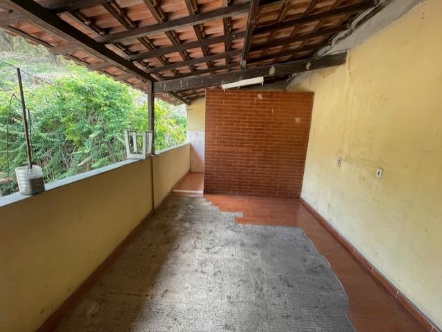 Casa à venda com 6 quartos, 377m² - Foto 22