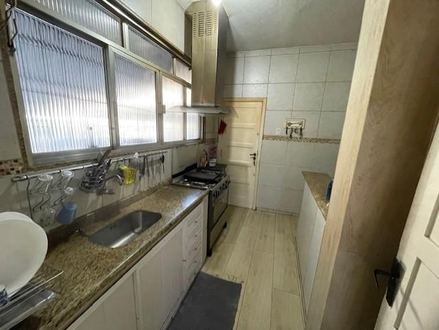 Apartamento à venda com 2 quartos, 93m² - Foto 10