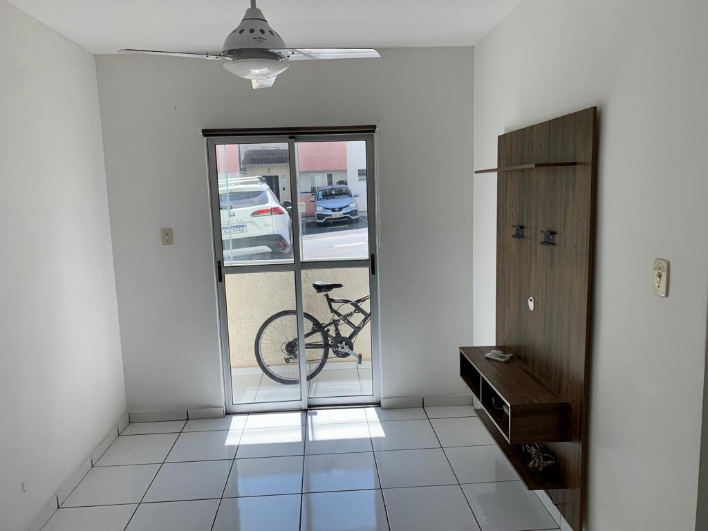 Apartamento à venda com 2 quartos, 60m² - Foto 11