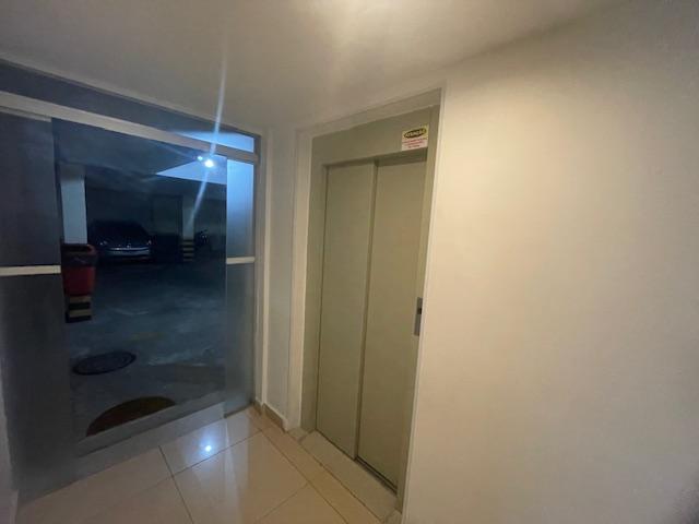 Apartamento à venda com 3 quartos, 136m² - Foto 4