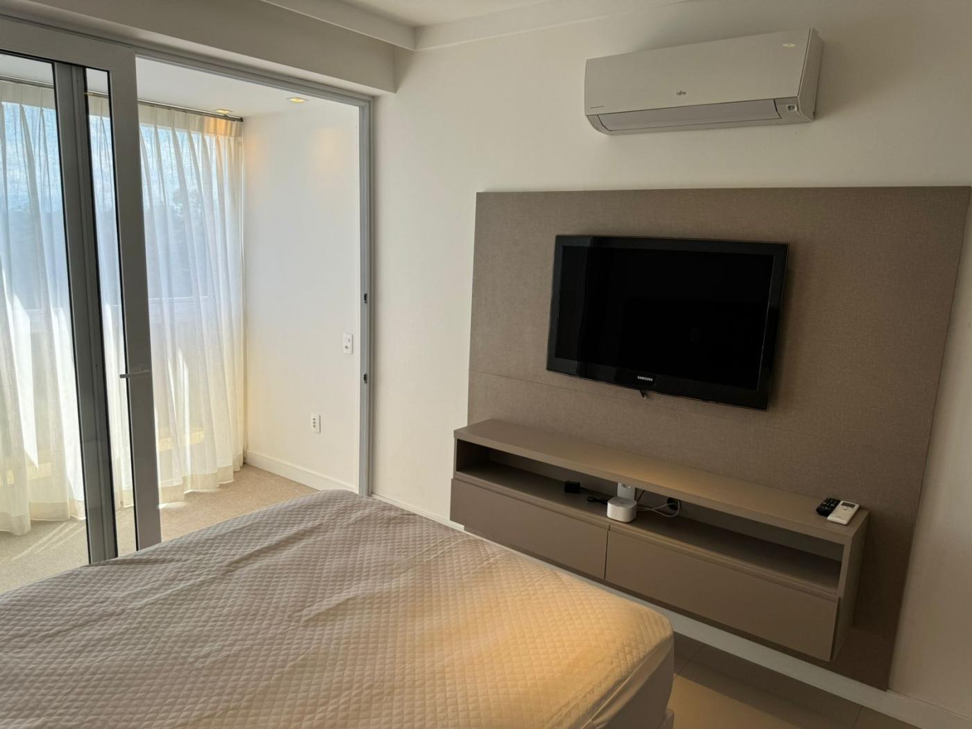 Apartamento à venda com 4 quartos, 198m² - Foto 17