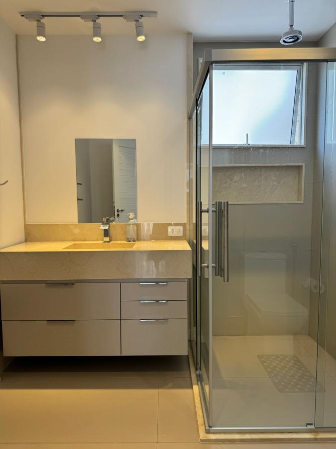 Apartamento à venda com 4 quartos, 198m² - Foto 33