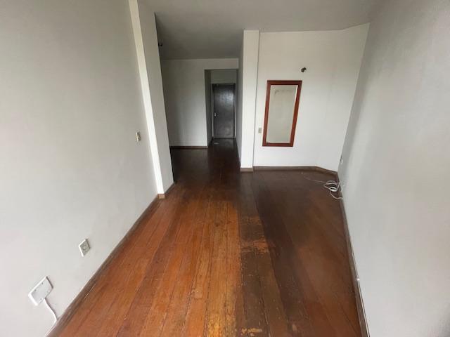 Apartamento à venda com 4 quartos, 120m² - Foto 12