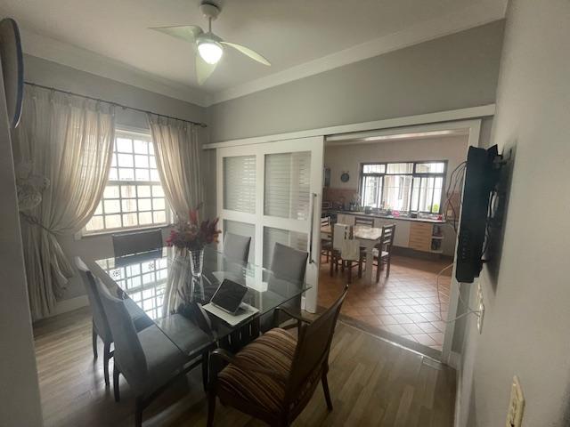 Casa à venda com 4 quartos, 360m² - Foto 16