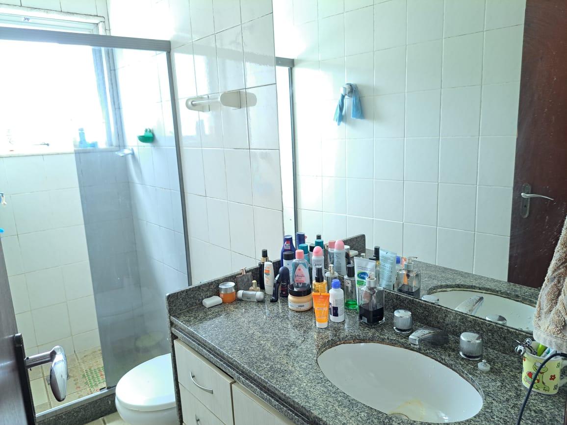 Apartamento à venda com 4 quartos, 257m² - Foto 16