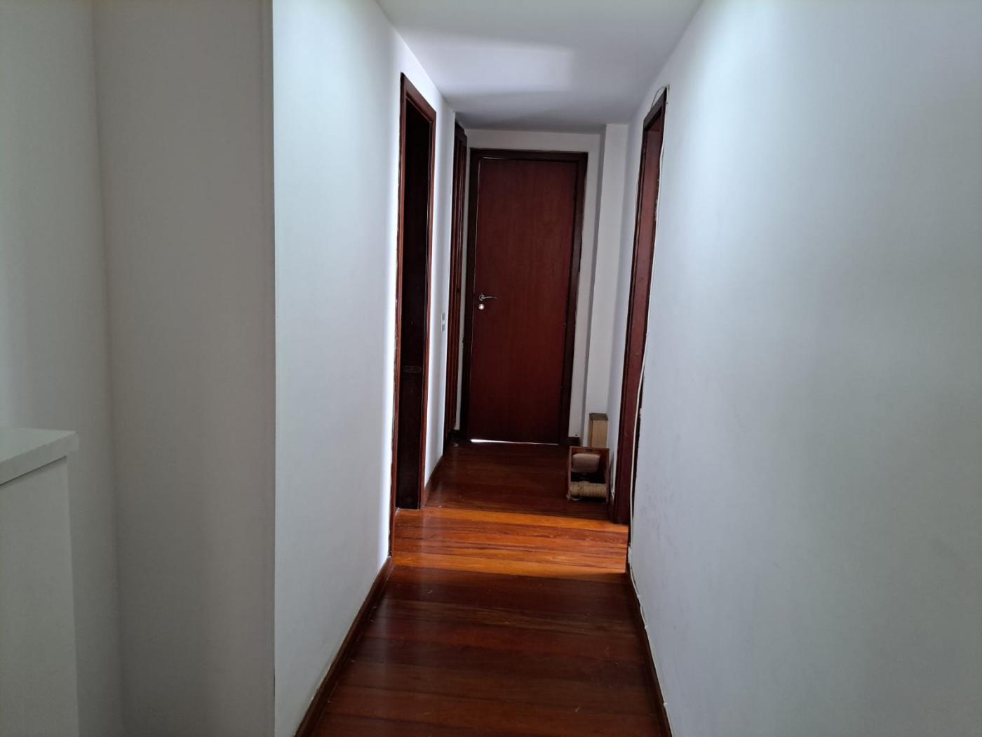 Apartamento à venda com 4 quartos, 257m² - Foto 21