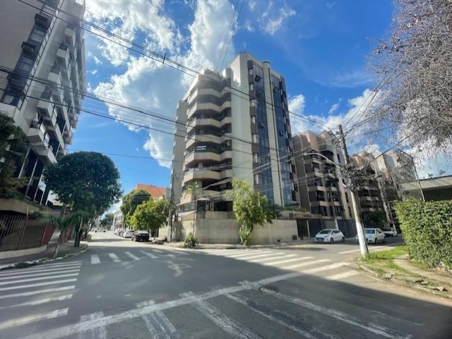 Apartamento à venda com 5 quartos, 417m² - Foto 2