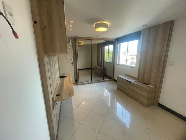 Apartamento à venda com 3 quartos, 274m² - Foto 27