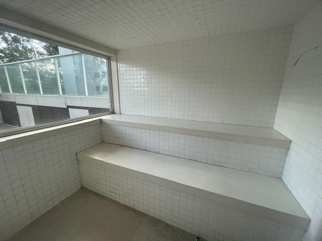 Apartamento à venda com 4 quartos, 198m² - Foto 16